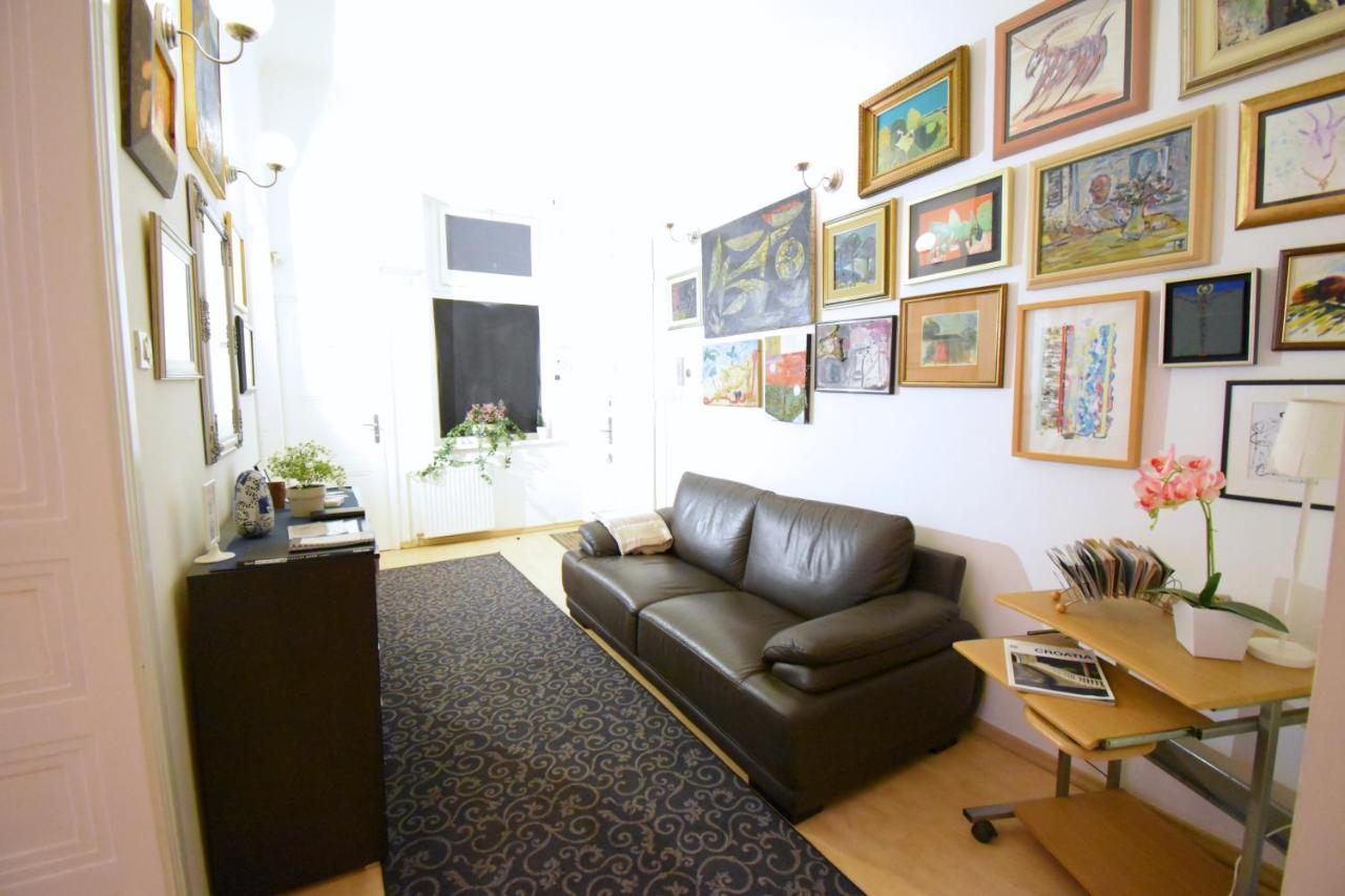 Donos Art Apartment Загреб Экстерьер фото